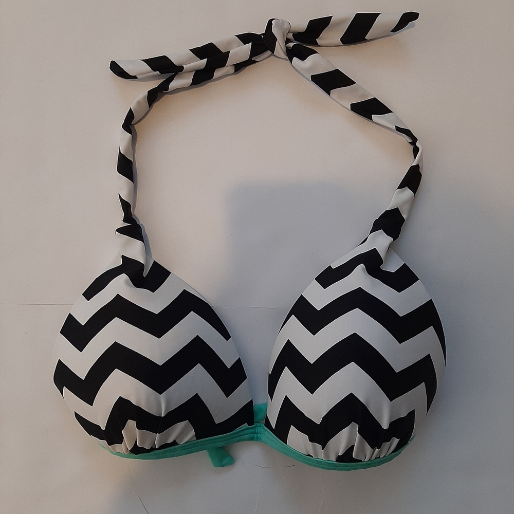 Hula Honey Chervon bikni top size L